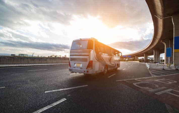 Phares Xénon vs LED pour Bus